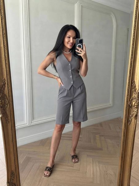 Костюм женский из костюмки с жилетом и шортами 42-44, 46-48, 50-52 (3цв) "TONI" недорого от прямого поставщика Sin1516-10483v фото
