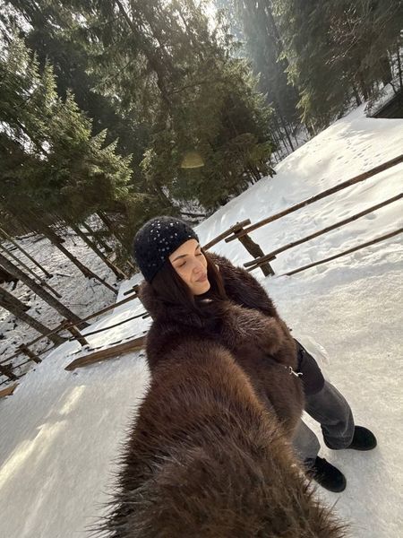 Шапка-біні жіноча з норки з розсипом пайеток та ручною роботою ONE SIZE "MILANO LOOK" недорого від прямого постачальника RIN4935-1003_пайетки_v фото