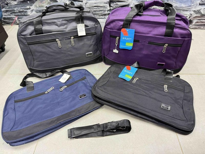 Сумка дорожная из нейлона с ручками на молнии 56 см. (4цв) "BAGFON'S" от прямого поставщика GU3604/3605-7136i фото