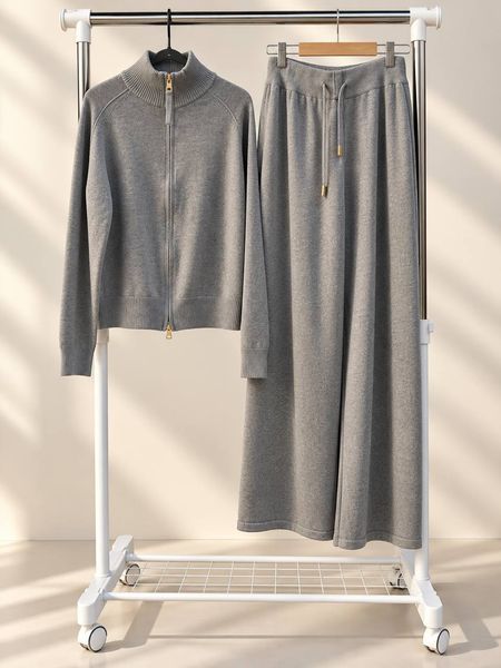 Костюм жіночий з ангори в стилі quiet luxury S, M, L, XL (3кол) "ASPERAMO" недорого від прямого постачальника Rin1545-26203v фото