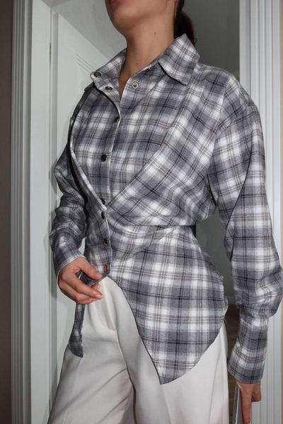 Женская асимметричная рубашка с акцентом на талии из фланели S-L, ONE SIZE "GLOSSY" недорого от прямого поставщика Rin850-033_серо-белый_v фото