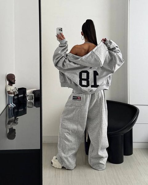 Костюм женский из трехнитки на флисе 42-46, ONE SIZE "ROZALINA" недорого от прямого поставщика Sin1530-270_принт_18_v фото